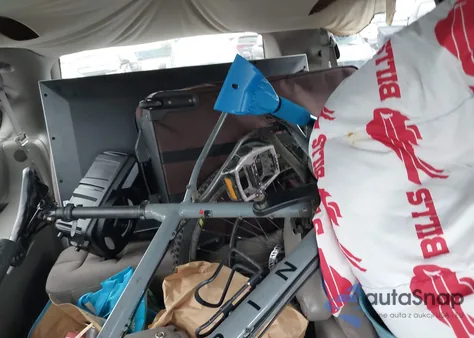 2003 Dodge Grand Caravan Sport z USA, uszkodzony, nr VIN 2D4GP44L43R102677